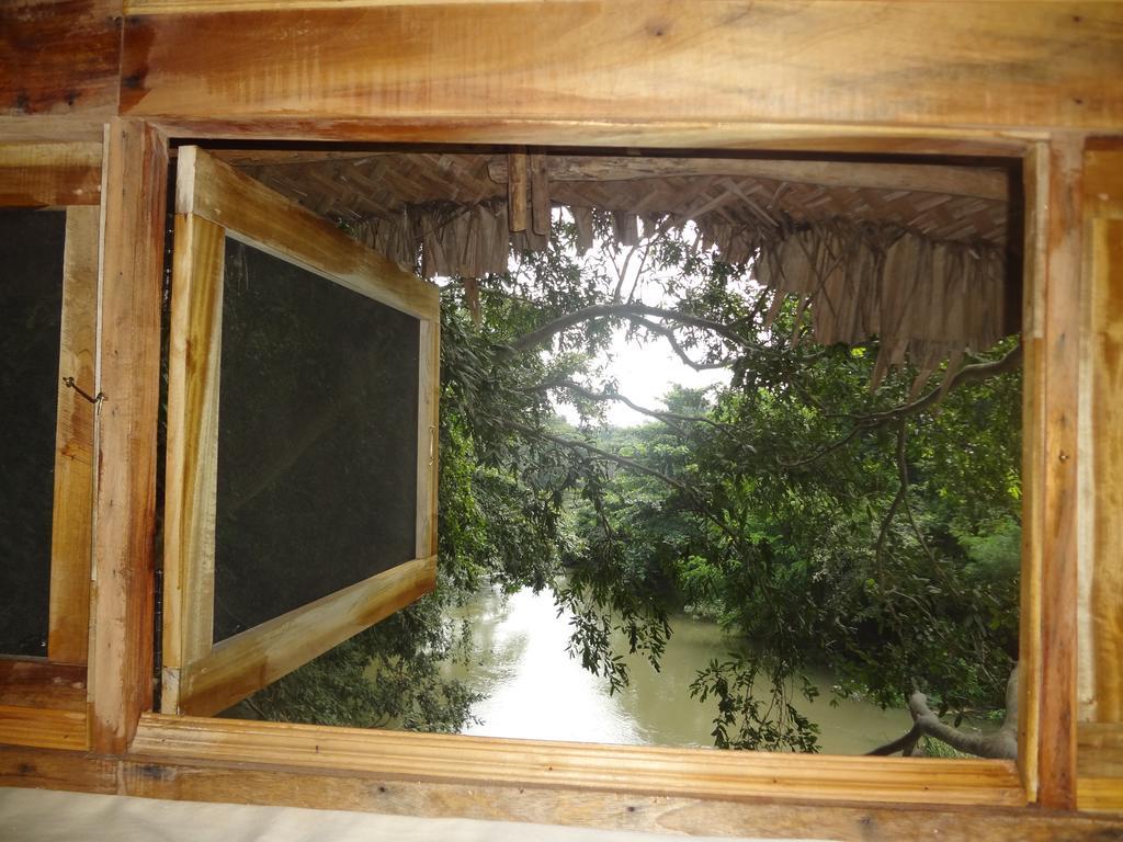 Вілла Kumbuk Tree House Тіссамахарама Номер фото